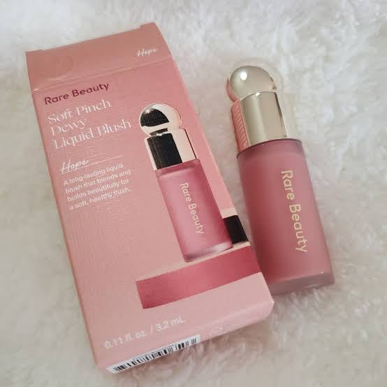 Rare beauty liquid blush mini hope