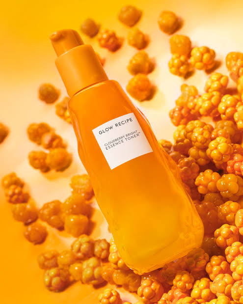 Glow recipe cloudberry bright essence toner