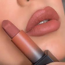 HUDA BULLET INTERVIEW SHADE LIP STICK