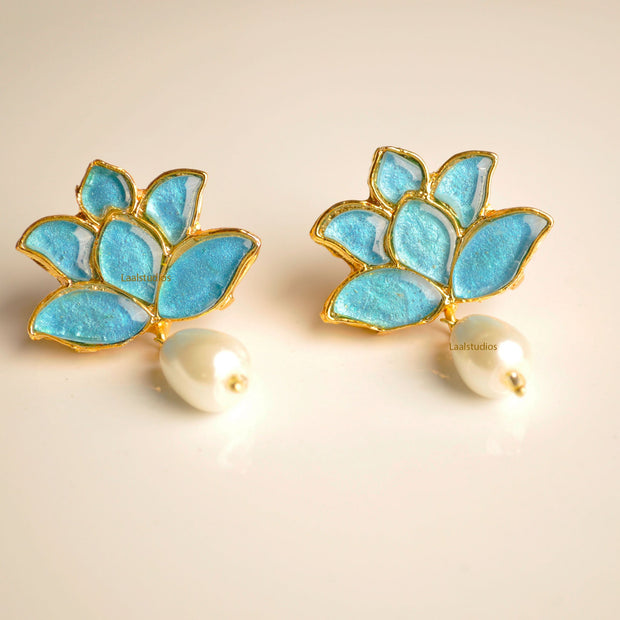 Kanwal Earrings