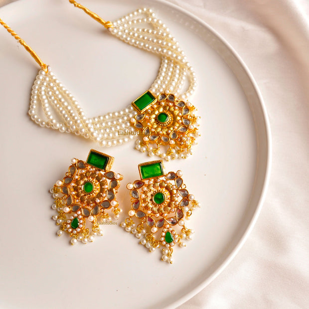 MEHARBANO EARRINGS & CHOKER